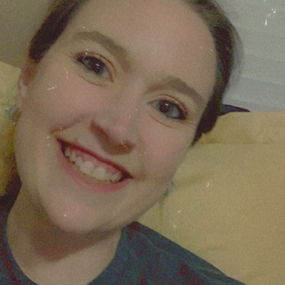 Meet your Posher, Kristen - Picture 4 of 12